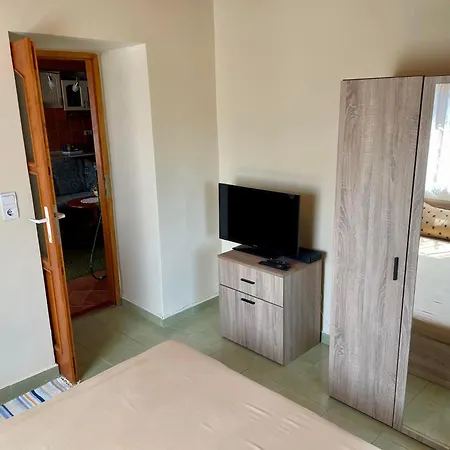 Lägenhet Pacsirta Vendeghaz Tiszaderzs